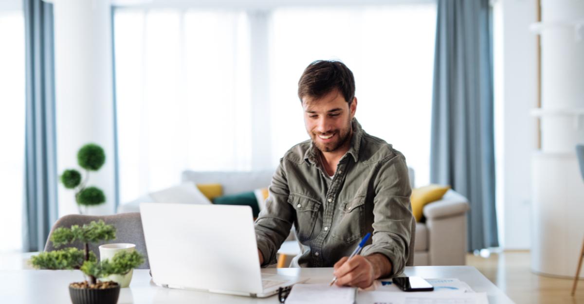 Cursos online gratuitos com certificado: vale a pena fazer?